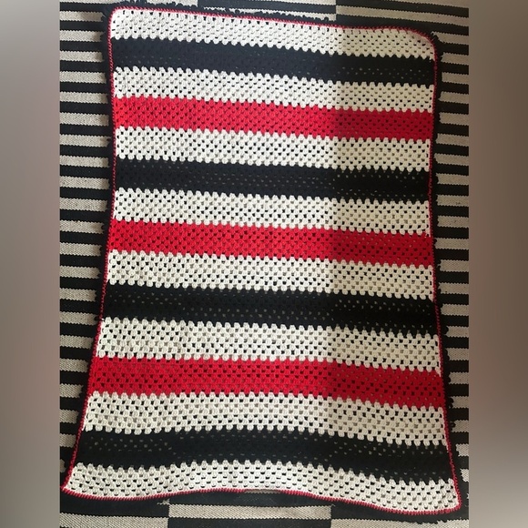 American Vintage Other - Crochet afghan in red white black stripes